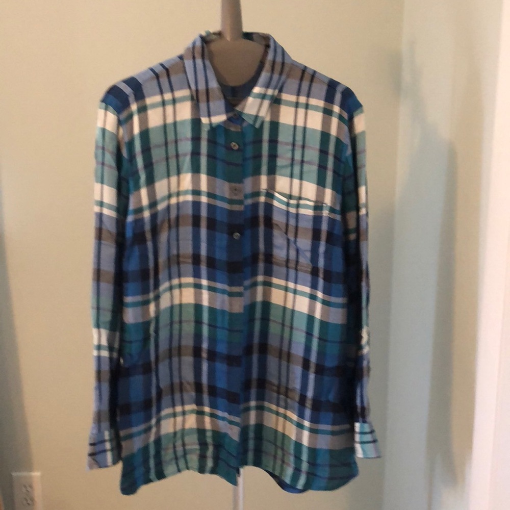 Clothes - Picture 5 of 8